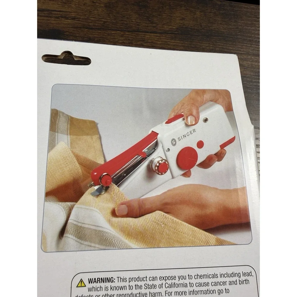 SINGER‎ Stitch Sew Quick + Cordless Mending Machine, White NEW Portable Handheld